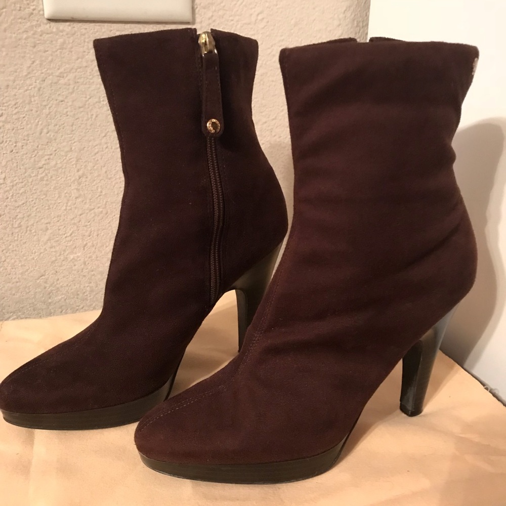 Isaak Mizrahi Booties